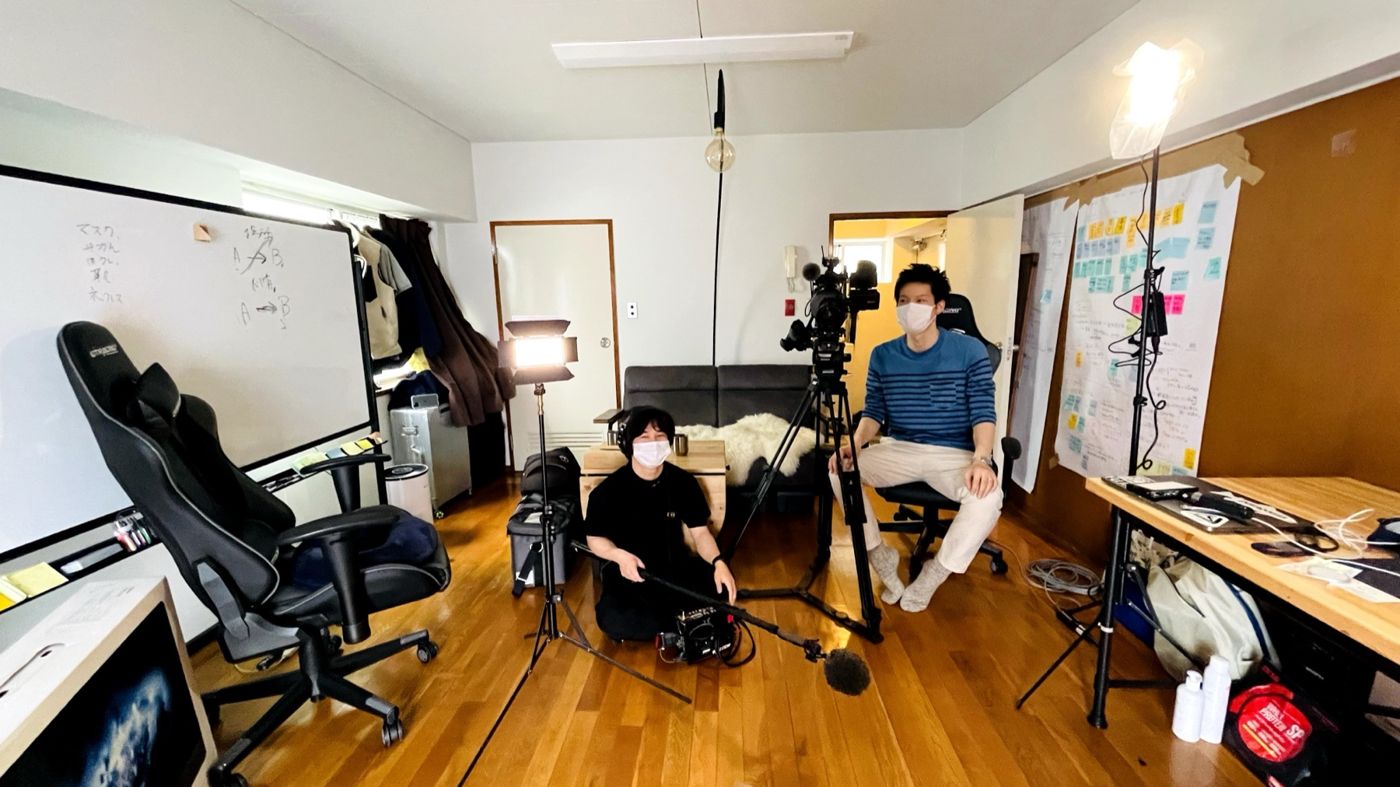 Narita Jun being interviewed by NHK